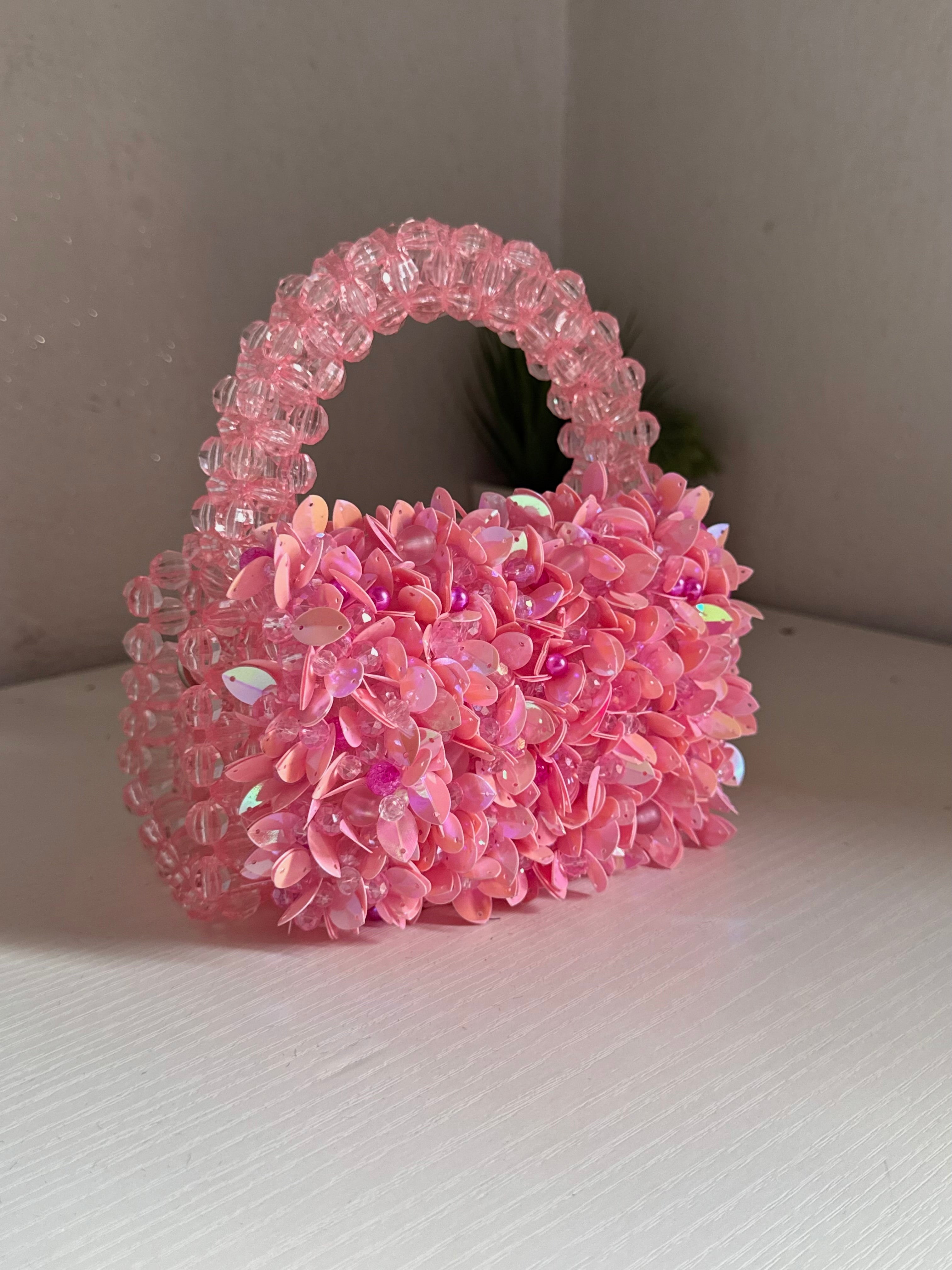 Lila — Pink