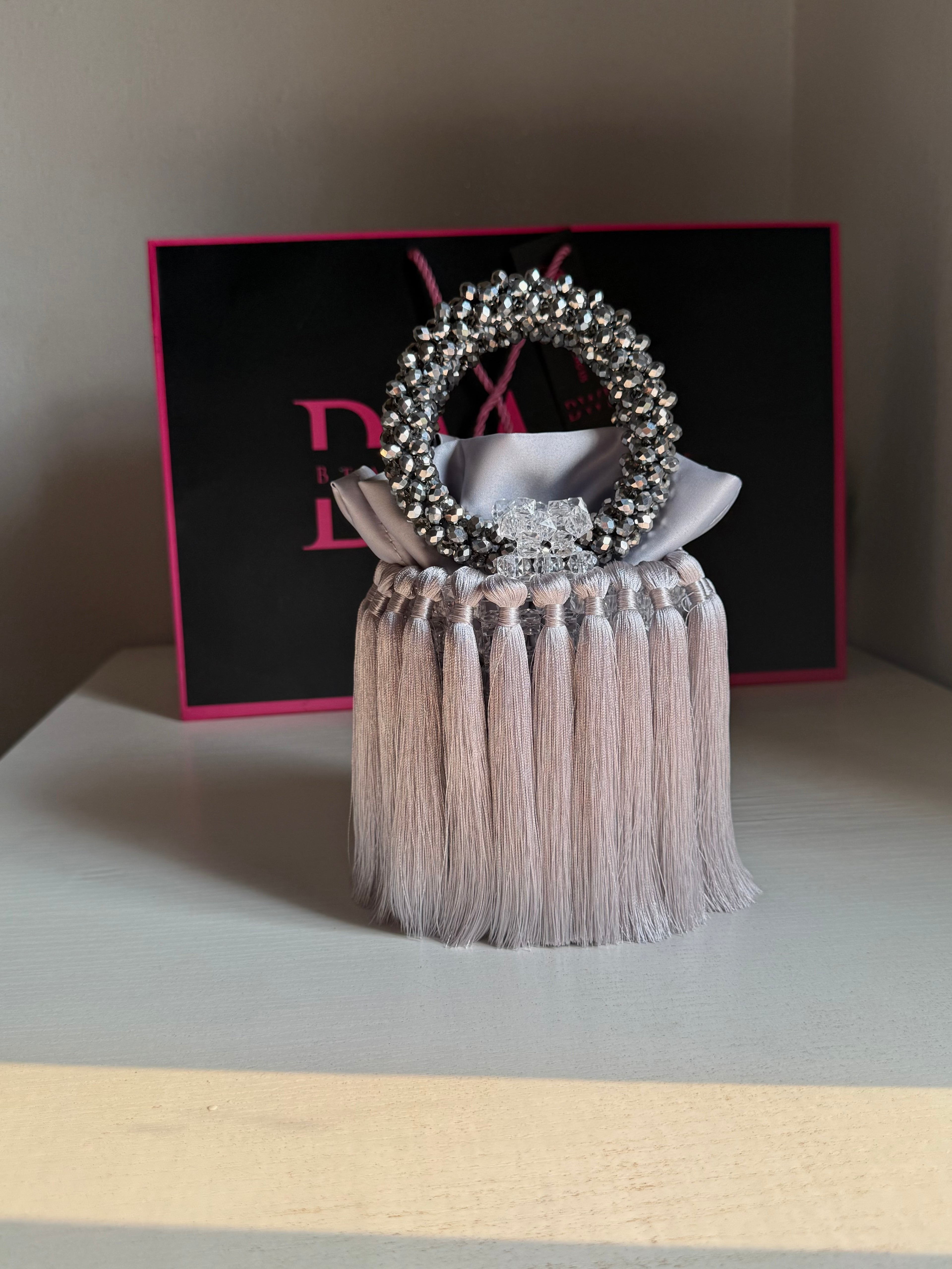 Aurora — White and silver mix